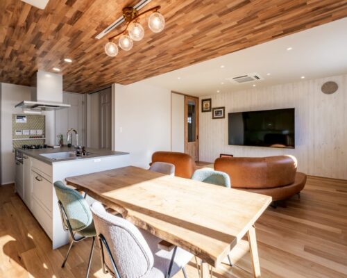 【西海岸風の家】